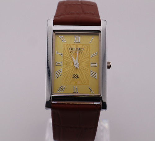 Vintage seiko slim quartz - vintage,