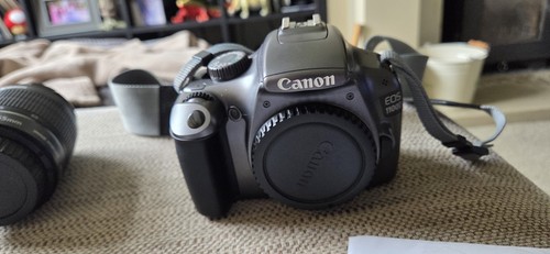 Canon eos 1100d 0mp digital - eos,