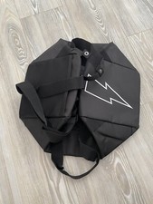 Men’s New Carolina Herrera