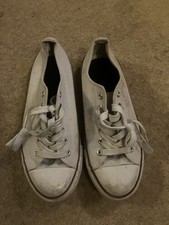 Vty White Trainer Shoes -Size 6