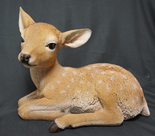 Lovely realistic laying fallow - realistic,