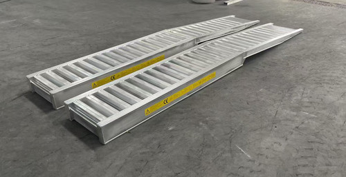 Aluminium loading ramps 3m - loading, 3.3m