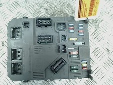 FUSE BOX FUSE BOX Peugeot 206+