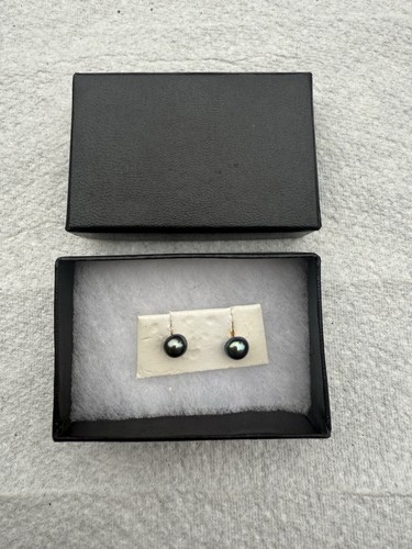 Genuine tahitian black pearl - black,