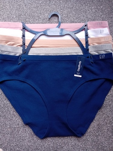 Bnwt women 5pk - 5pk, size