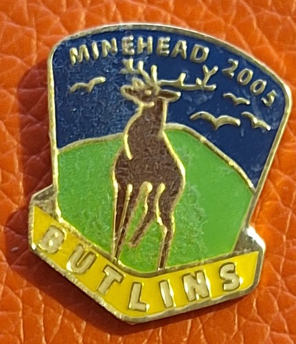 Butlins pin badge minehead - butlins,