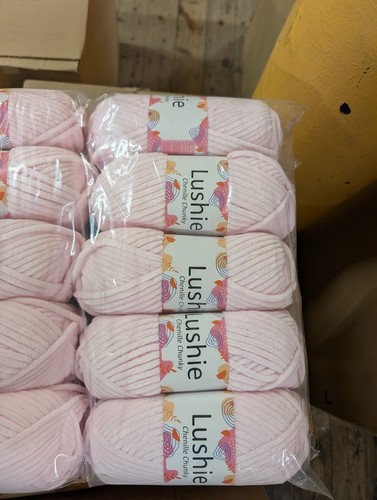 Lushie chenille chunky