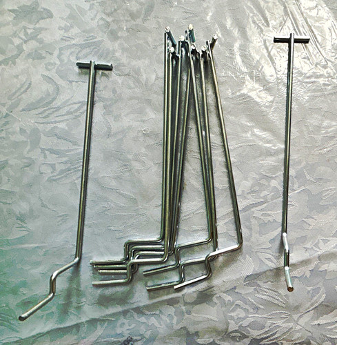 Lot metal retail - of, display