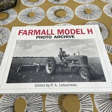FARMALL Model H   PHOTO ARCHIVE By P.A. Letourneau *Excellent Condition*