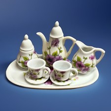 Vtg Miniature Royal Norfolk