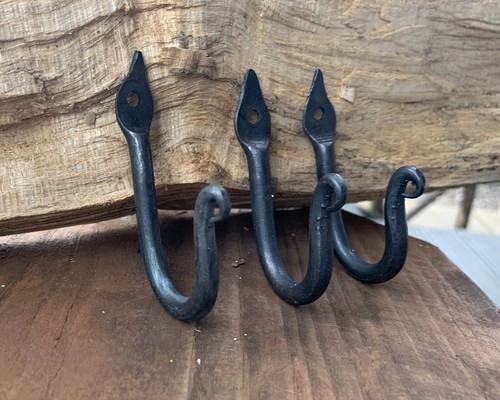Set hooks blacksmith - j,