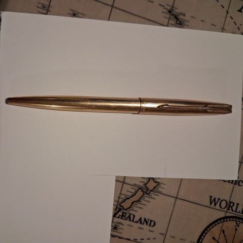 Parker vintage gold coloured - parker,