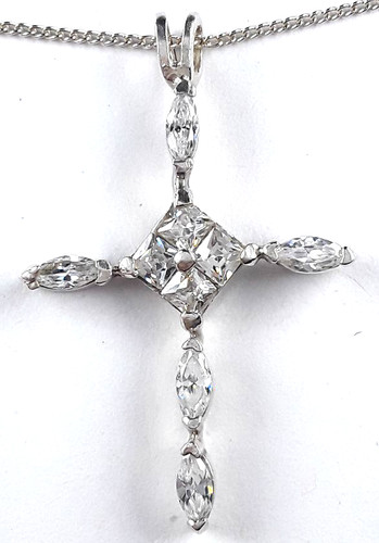 Sterling silver cross curb - &,