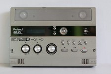 Roland CD-2E SD CD Recorder Player Portable Audio Recording Playback Unit
