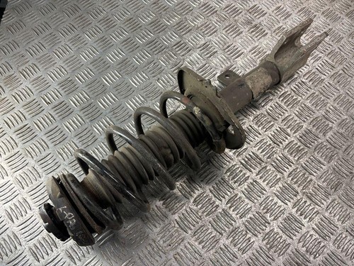 Peugeot 5008 front right - 5008,