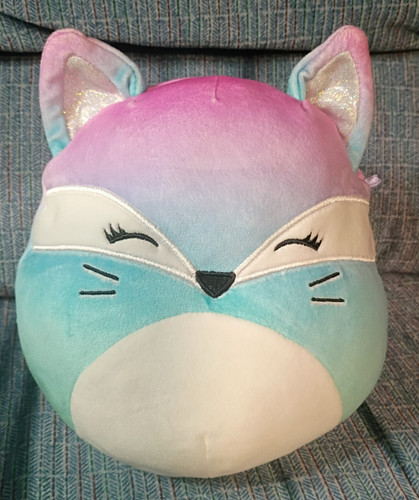 Squishmallow vickie the fox - squishmallow,
