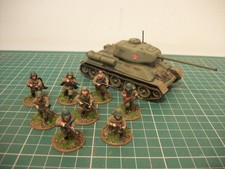 Painted 28mm ww2 bolt action Russian T34/85 and tank rider miniatures