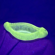 Vintage 6 Inch Unmarked Glass Bark Pattern Relish Candy Dish UV Glow