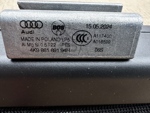Audi parcel shelf - q7,