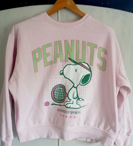 Snoopy playing tennis dusky - playing,