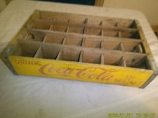 OLD WOODEN 24 BOTTLE COCA-COLA
