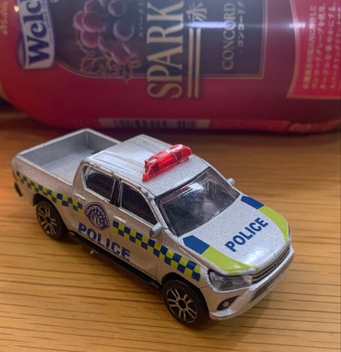 Majoretta toyota hilux revo - toyota,