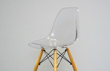 CLEAR GHOST TRANSPARENT DINING CHAIR