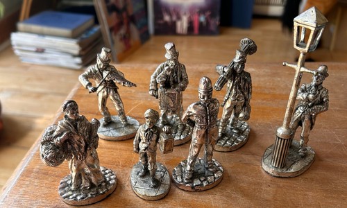English miniature dickensian - miniature,