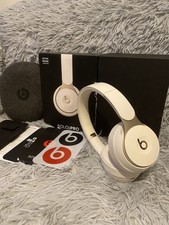 Beats Solo Pro Wireless Noise