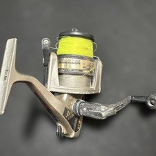 LONG CAST SPOOL spinning reel