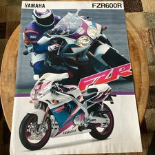Yamaha FZR600R Brochure