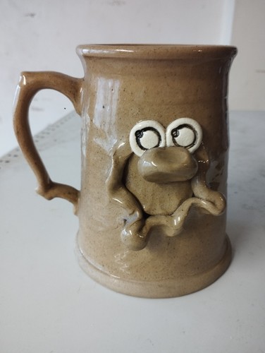 Pretty ugly mug - wales, vintage