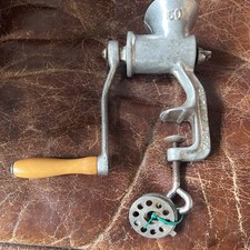 Aluminium food chopper - aluminium,