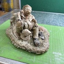 Naturecraft Figure No. 827