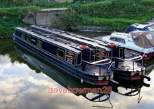 PHOTO  NARROWBOATS AT