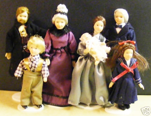 Dolls house family 7 - house, of