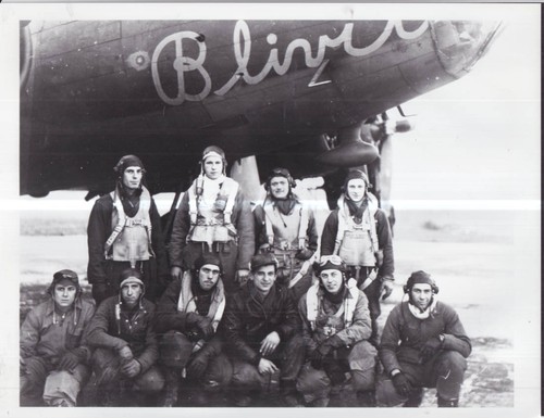 Blivit boeing 17f crew - b-17f,