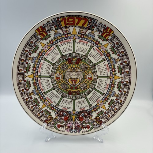 Wedgwood calendar plate - 10",