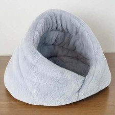 Rosewood Fur Cat Bed Blue Wrap