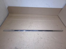 VW Passat B6 Estate BXE left rear door exterior chrome rubbing strip trim