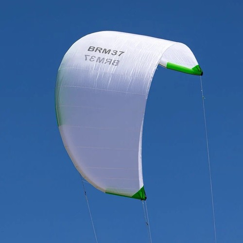 Brm boardriding maui clouds - brm,