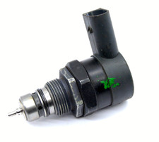 FUEL PRESSURE SENSOR FOR VW AUDI Q7 A6 A4 PASSAT 2.7 3.0 TDI V6 0281002785