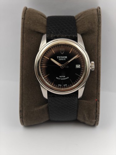 Tudor glamour date self - date,