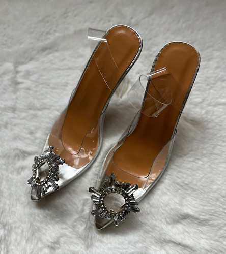 Clear silver pvc - &, pointed
