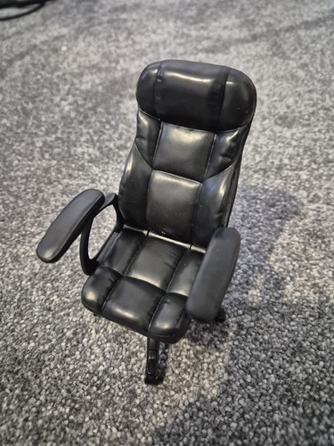 Wwe black swivel - black,