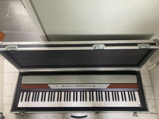 KORG SP-250, 88 Key