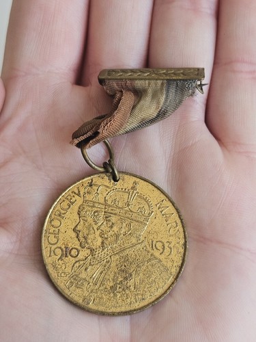 Antique king george - antique, v