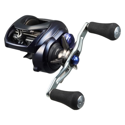 Daiwa baitcasting reel - (daiwa),