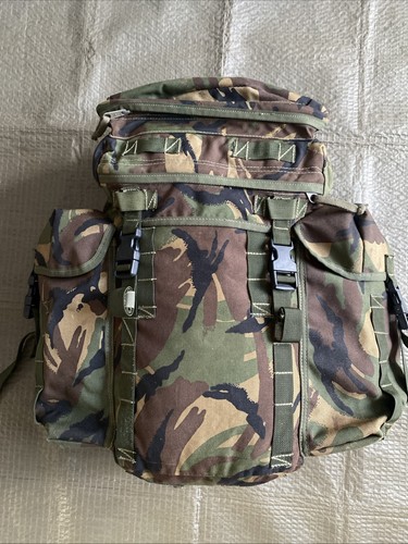 British army patrol - patrol, pack