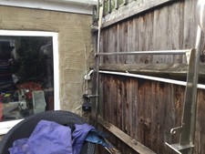 Dinghy spreader gantry for use with davits